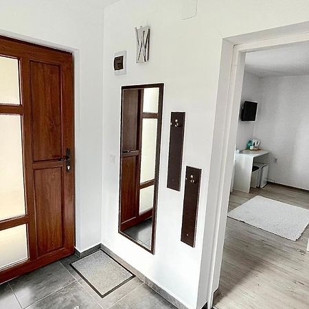 Apartament Linistit / Cozy Apartment Câmpulung Moldovenesc المظهر الخارجي الصورة